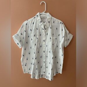 Pelican courier shirt